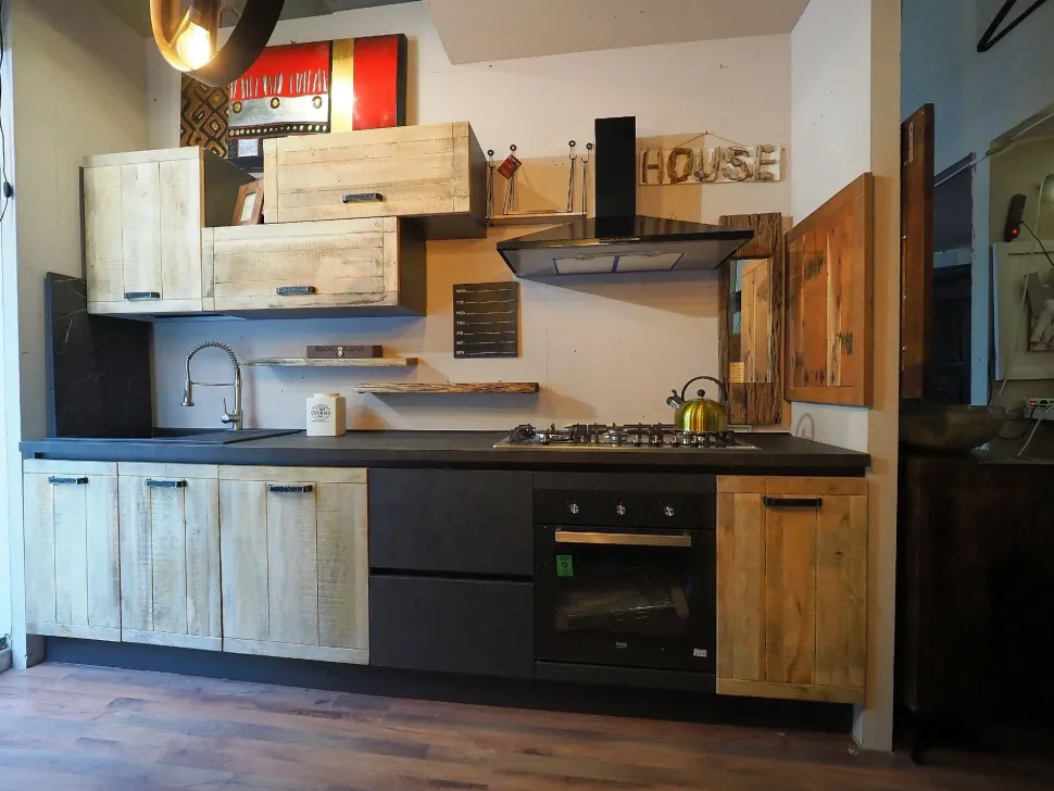 Cucina lineare industriale rovere chiaro Collezione esclusiva Cuicna industrial jupiter moderna a soli 4990€