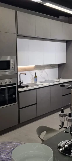 CUCINA lineare Mobilturi Nuova cielo SCONTATA 54%