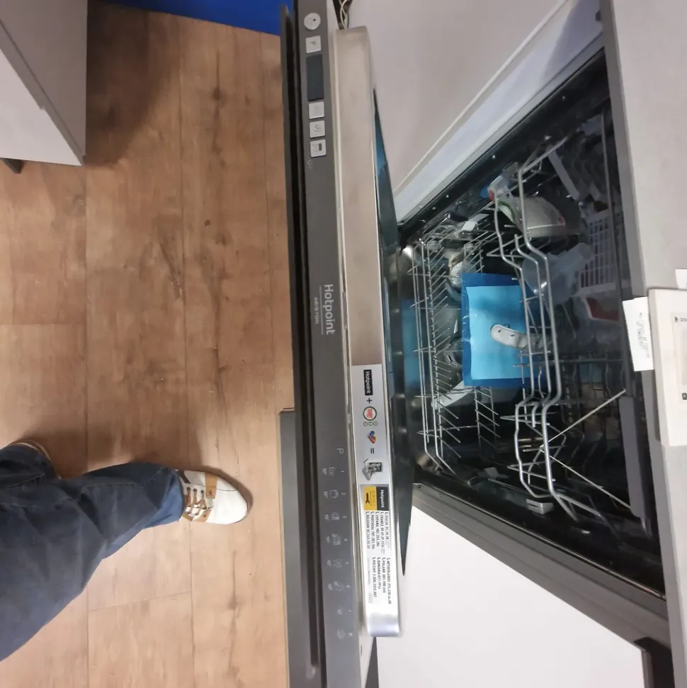 Cucina lineare moderna bianca Arredo3 Kaly a soli 9557 Euro