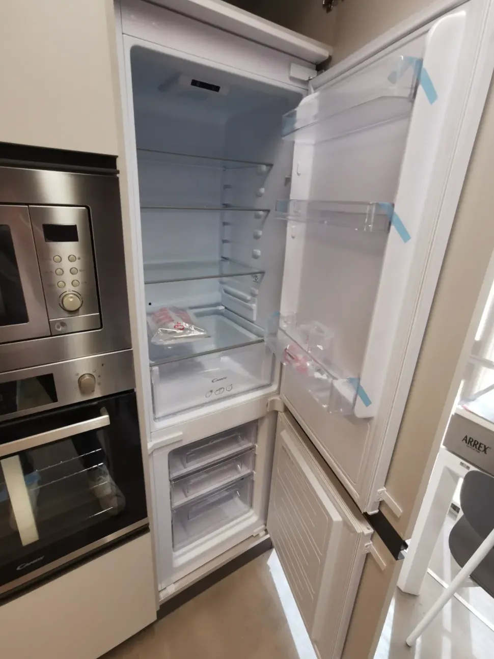 Cucina lineare moderna grigia Ar