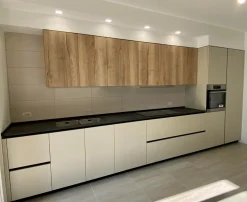 Cucina lineare moderna Ingrosso cucine moderne icm26 Primopiano cucine a prezzo ribassato