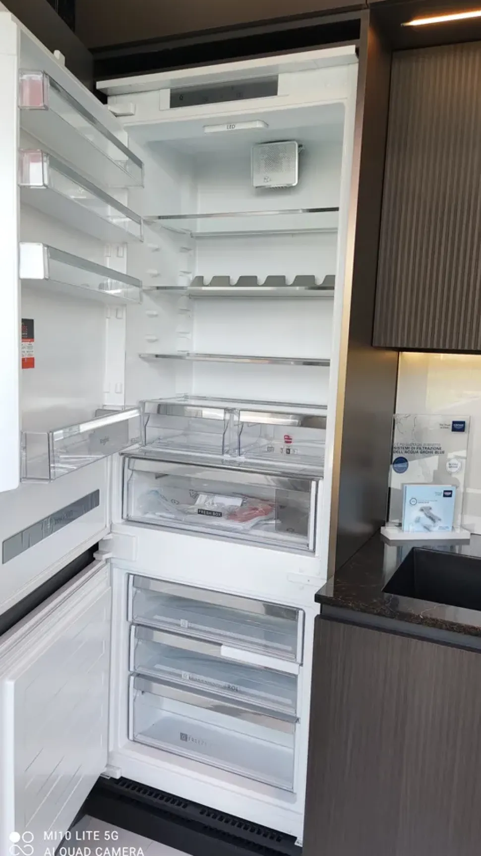 Cucina lineare moderna rovere moro Stosa Metropolis