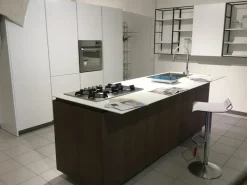 Cucina Logica 2.2 forty5 design bianca ad isola Valdesign cucine