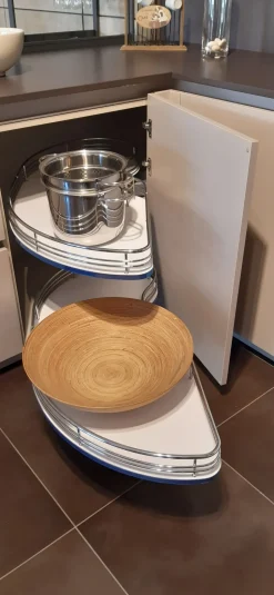 Cucina Logica l0 design grigia Valdesign lineare scontata 60%