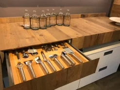 CUCINA Marchi cucine ad angolo Lab 40, bianco e legno vecchio SCONTATA