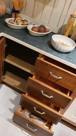 Cucina modello Cristiana Vettoretti cucine PREZZO SCONTATO 42%