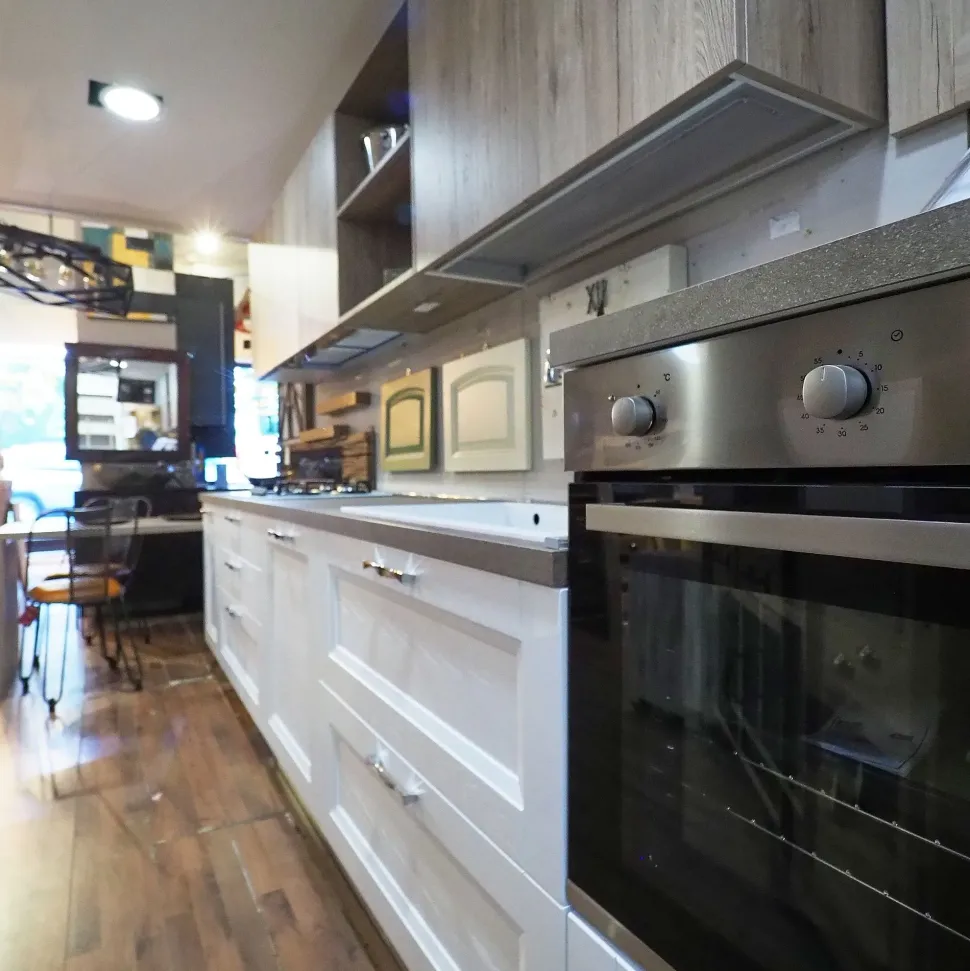 Cucina modello Cucina shabby chic lineare 4 metri con piano penisola Nuovi mondi cucine PREZZO SCONTATO 64%