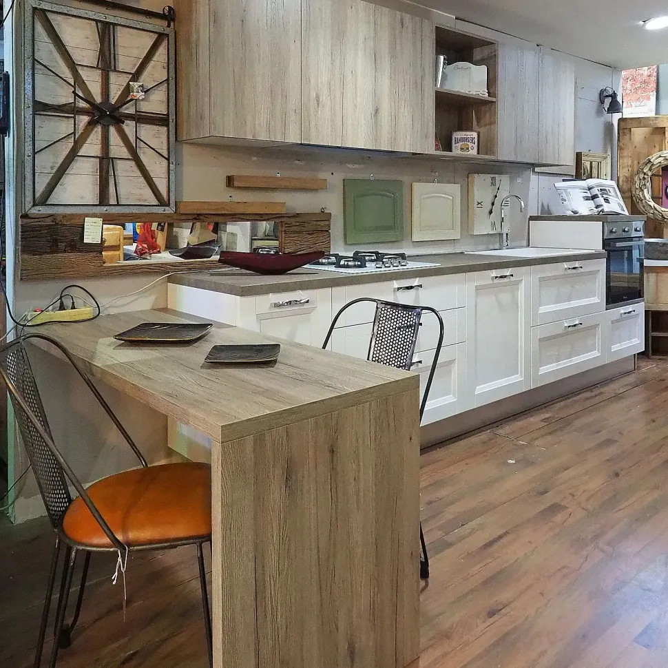 Cucina modello Cucina shabby chic lineare 4 metri con piano penisola Nuovi mondi cucine PREZZO SCONTATO 64%