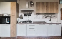 Cucina modello  cucina shabby white easy  ed  effetto rovere Collezione esclusiva PREZZO SCONTATO 42%
