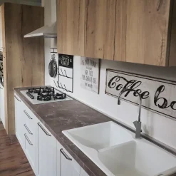 Cucina modello  cucina shabby white easy  ed  effetto rovere Collezione esclusiva PREZZO SCONTATO 42%