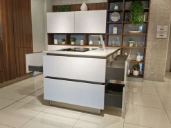 Cucina modello Oyster  Veneta cucine PREZZO SCONTATO 50%