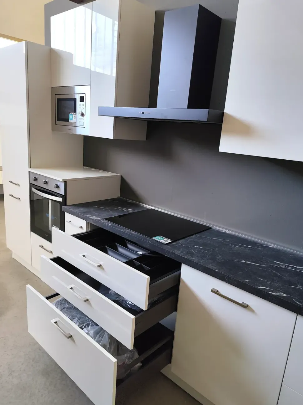 Cucina modello Peonia Ar-due PREZZO SCONTATO 62%