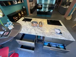 Cucina Modello unit design altri colori Cesar con isola scontata 61%