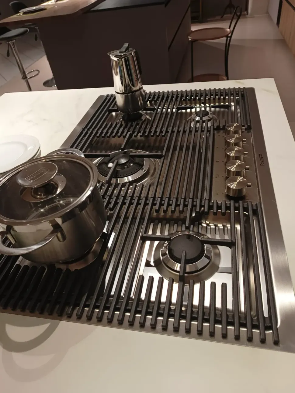 Cucina moderna con penisola Mènta Binova a prezzo scontato