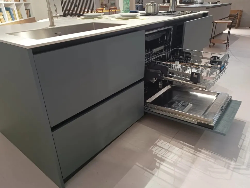 Cucina moderna con penisola Mènta Binova a prezzo scontato