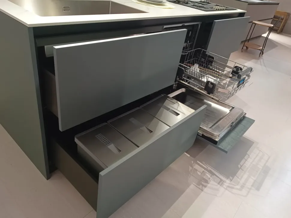 Cucina moderna con penisola Mènta Binova a prezzo scontato