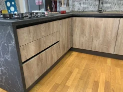 Cucina moderna con penisola Mobilturi Gaia oceano a prezzo scontato