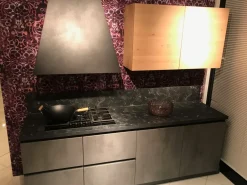 Cucina moderna in cemento antracite-legno Atma a PREZZI OUTLET