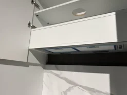 Cucina moderna lineare Dora Mobilturi a prezzo ribassato