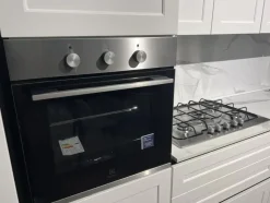 Cucina moderna lineare Dora Mobilturi a prezzo ribassato