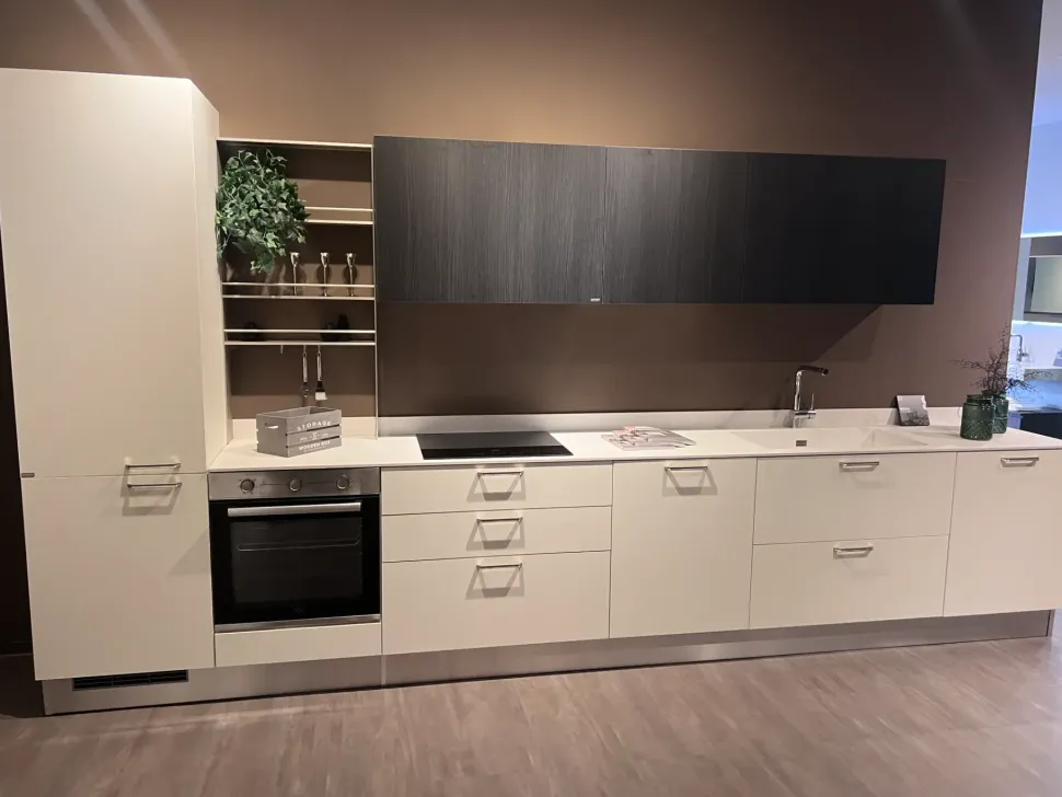 Cucina moderna lineare Moda Scavolini a prezzo scontato