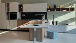 Cucina moderna noce Essebi con penisola Azimut in offerta