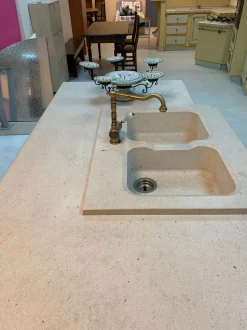 Cucina Morgana classica rossa ad isola Arrex