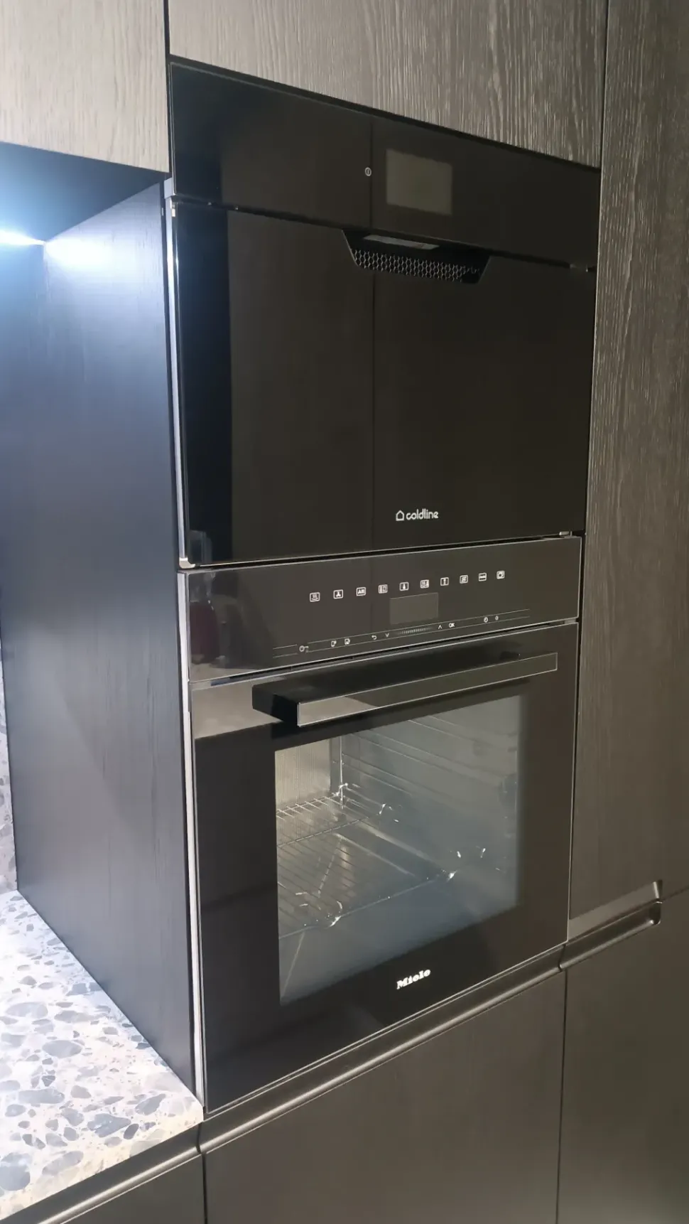 Cucina N elle e inside moderna altri colori Cesar con penisola scontata 50%