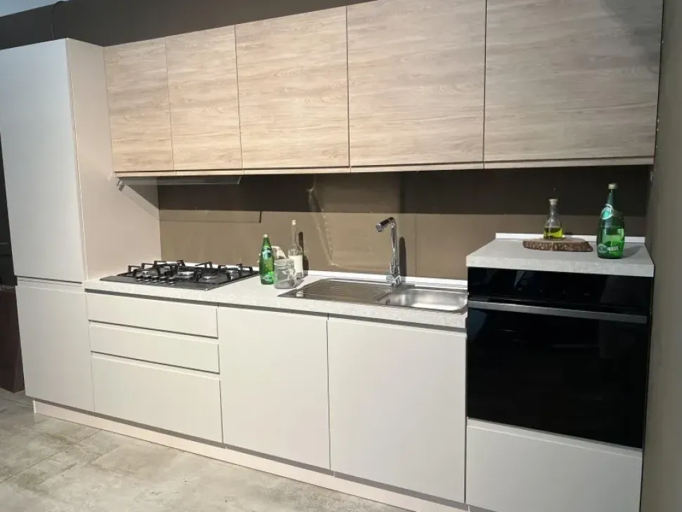 Cucina New kelly lineare Mobilturi con un ribasso imperdibile