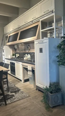 Cucina No ve industriale bianca Marchi cucine lineare scontata 51%