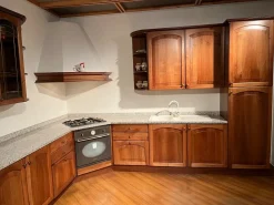 Cucina noce classica ad angolo Regina Castagna cucine
