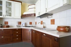 Cucina noce country ad angolo Doppio dentello Artigianale in offerta