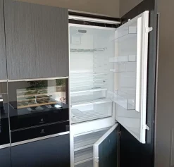 Cucina Obliqua - inspace di Ernestomeda scontata -42%