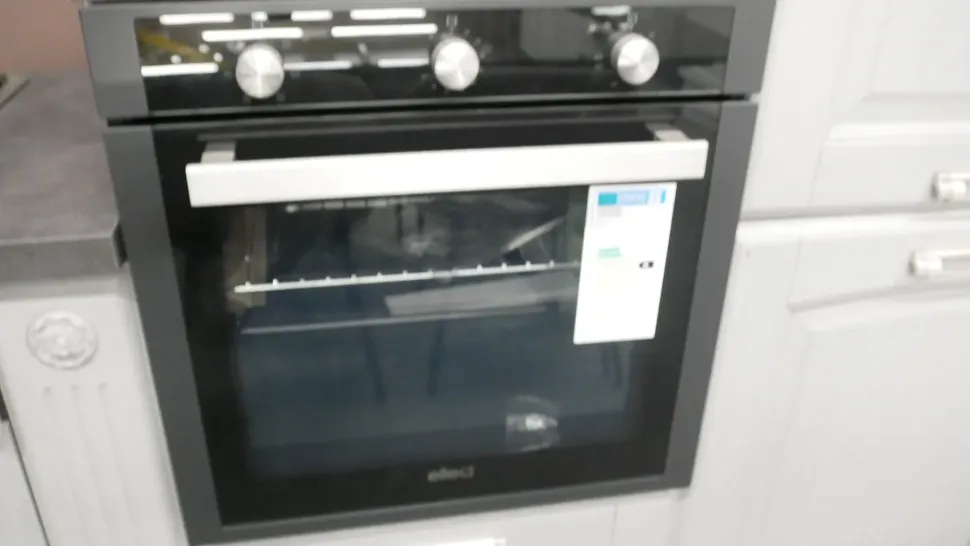 Cucina Olimpia ad angolo Mobilturi con uno sconto imperdibile