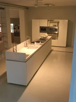 Cucina Plus moderna bianca ad isola Elam