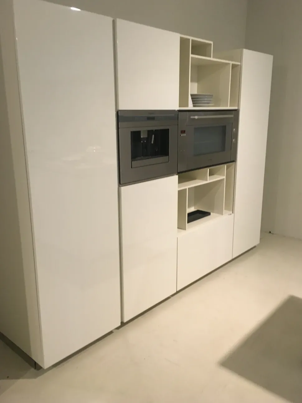 Cucina Plus moderna bianca ad isola Elam