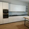 Cucina Primopiano cucine moderna con penisola bianca in laccato opaco Primopiano