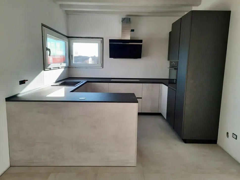 Cucina Primopiano cucine Ingrosso cucine moderne icm30 OFFERTA OUTLET