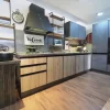 Cucina rovere chiaro industriale con penisola Cucina industrial colonne e piano snack  Collezione esclusiva