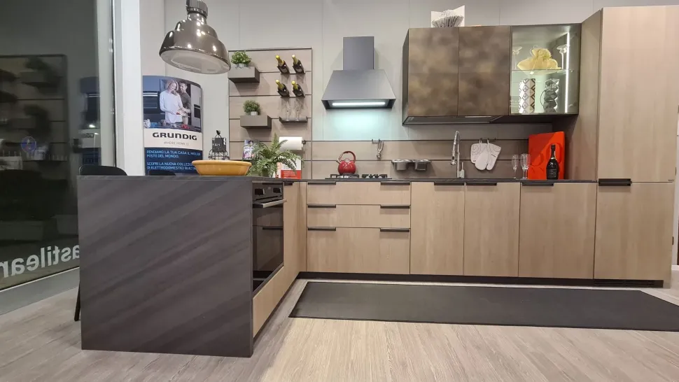 Cucina rovere chiaro moderna con penisola Scavolini Mia a soli 9900 Euro