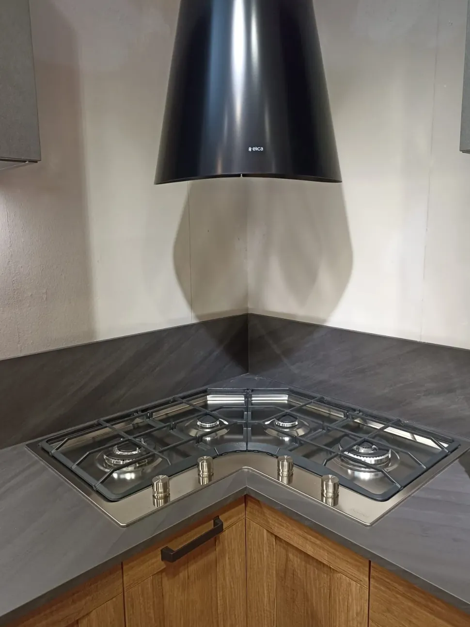 Cucina rovere chiaro moderna ad angolo Sax Scavolini