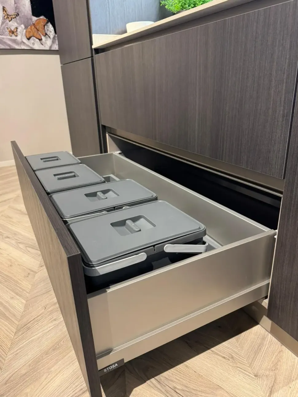 Cucina rovere moro moderna lineare Young Stosa in offerta