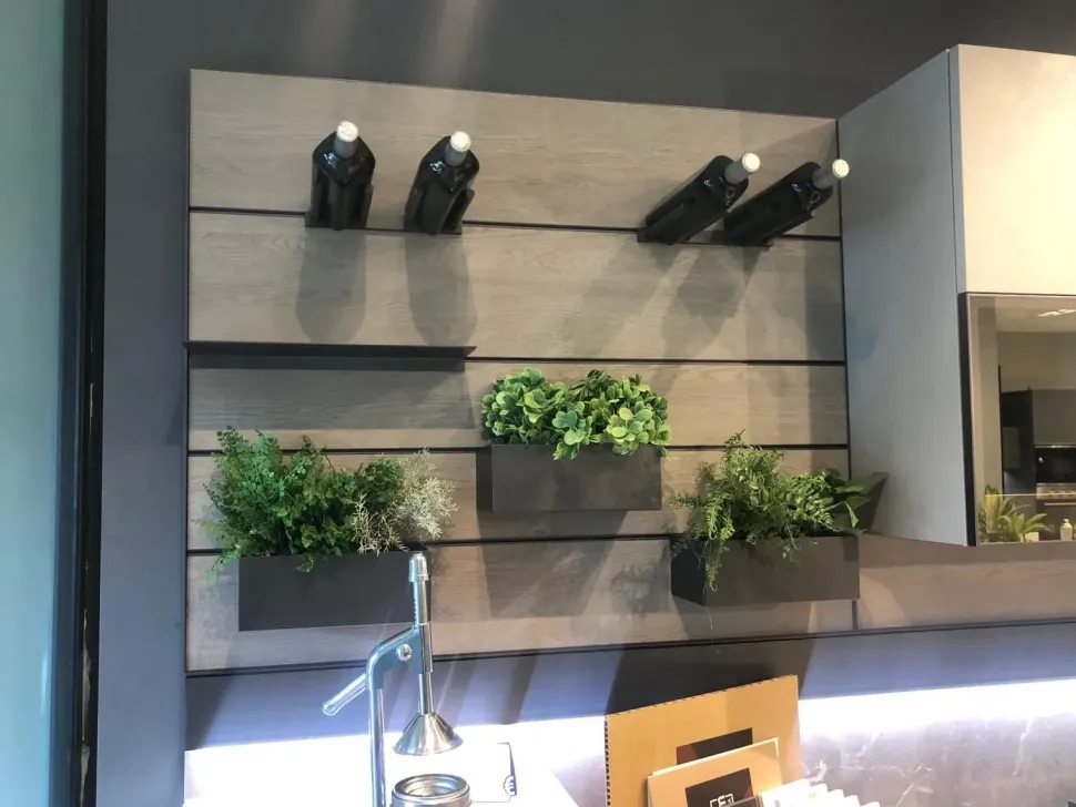 Cucina Scavolini moderna lineare altri colori in laminato materico Mia