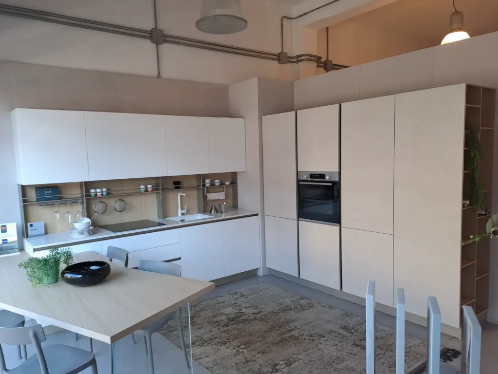 Cucina Stosa moderna ad angolo bianca in laminato materico Infinity