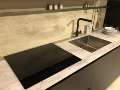 Cucina Stosa moderna lineare altri colori in laminato opaco Metropolis/alliant