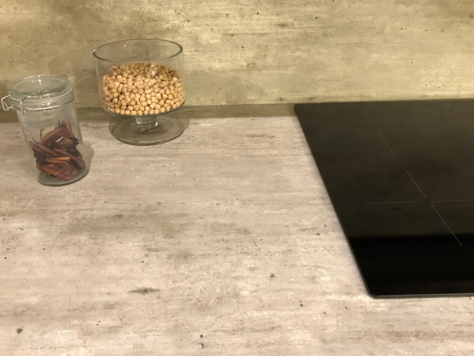 Cucina Stosa moderna lineare altri colori in laminato opaco Metropolis/alliant