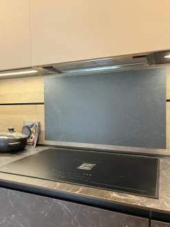 Cucina Telero design altri colori Euromobil lineare scontata 28%