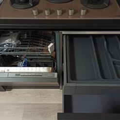 Cucina Time design altri colori Gentili group con penisola scontata 62%