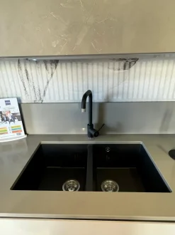 Cucina tortora moderna ad angolo Infinity Stosa scontata