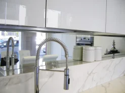 Cucina Vetro design bianca Arredo3 lineare scontata 38%